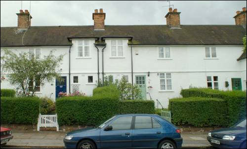 139-141 Willifield Way